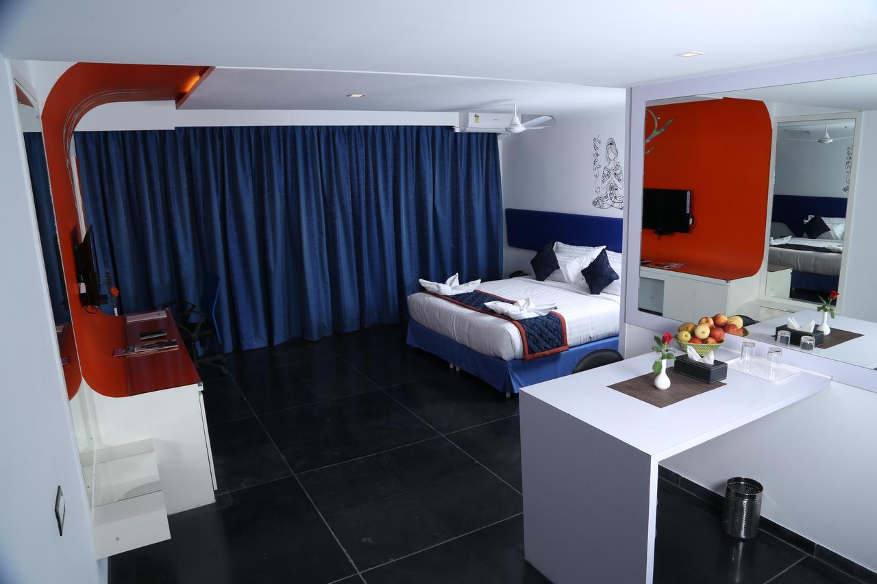 Days Inn & Suites By Wyndham Bengaluru Whitefield Exterior photo
